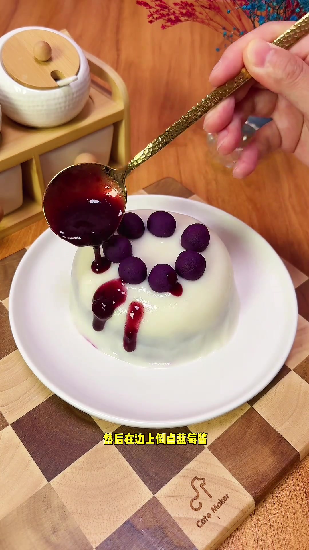 家人们，咱家宝宝必须人手一个这样的生日蛋糕，所有食材宝宝都可以吃，赶紧行动起来吧