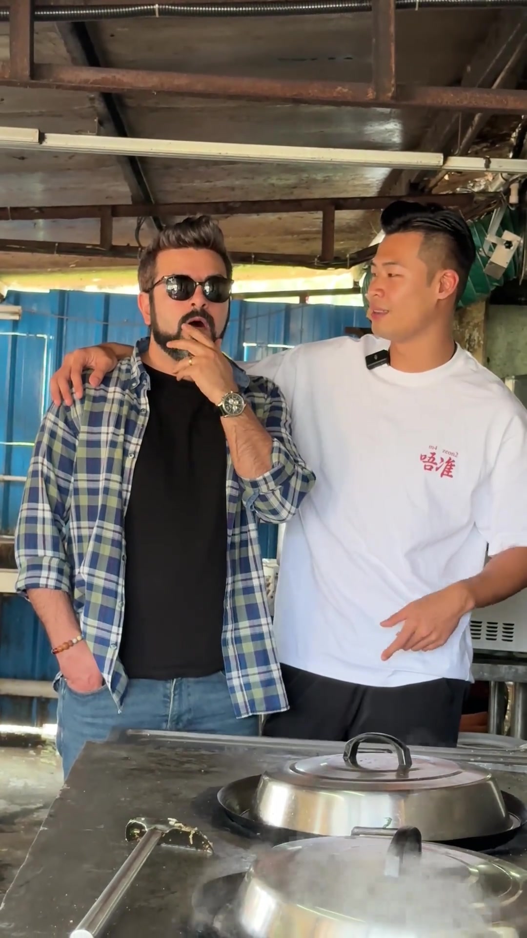 今日带好友Mori饮柴火靓汤吃菜果饭，娶广东女真好