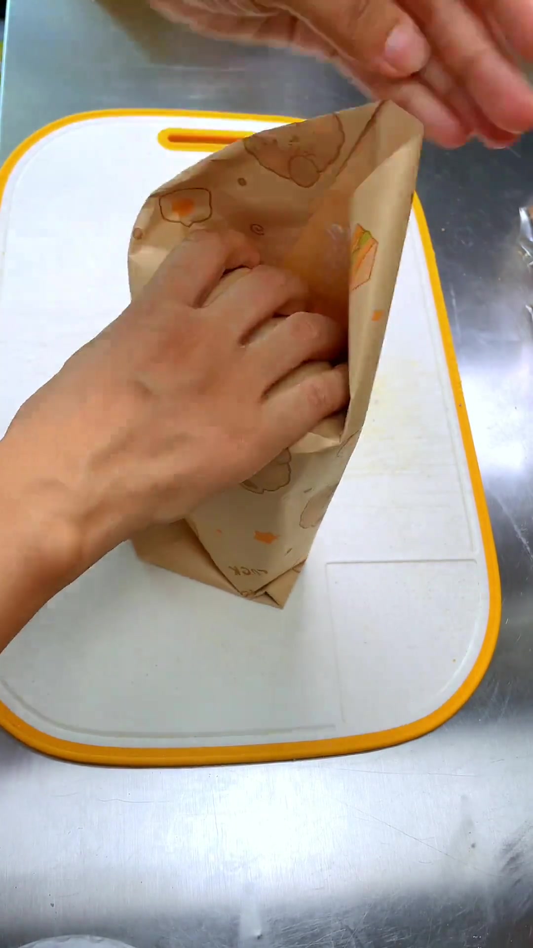 这么详细的三明治包装纸折法