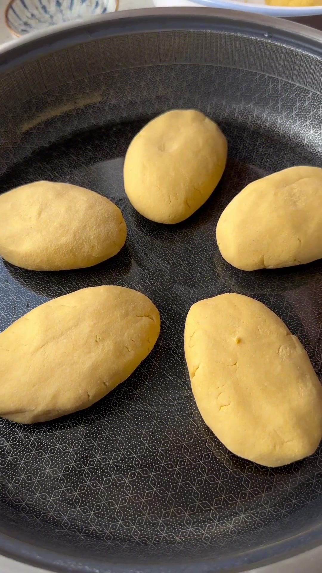 这样做的黄金玉米饼真香,又萱软有好吃,我成功啦