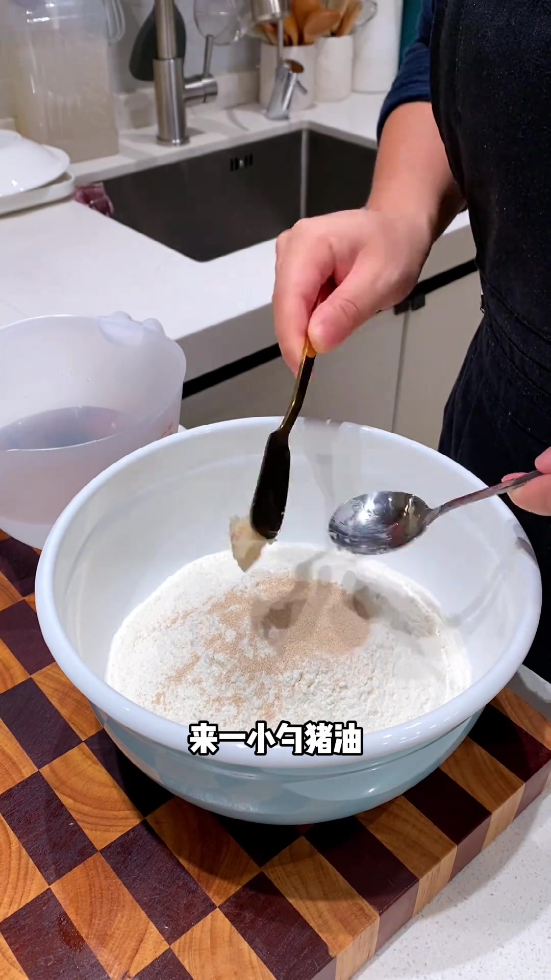 软面小笼包超简单,馅料好吃,不会做面食的也能学会!