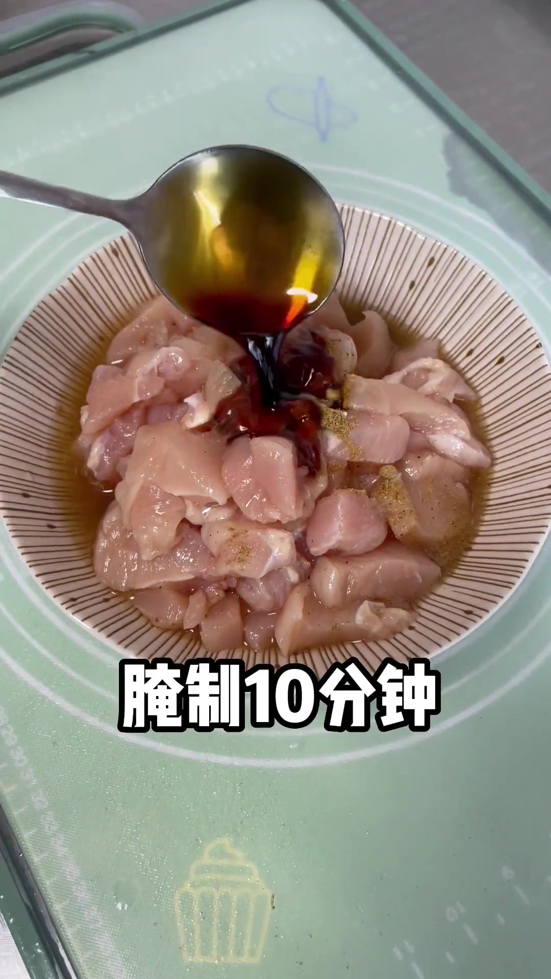 好吃到蹦迪的卤肉饭