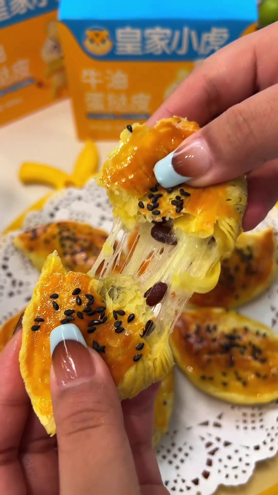 哇塞,用蛋挞皮做红豆派真的绝啦,外酥里软好吃到飞起来