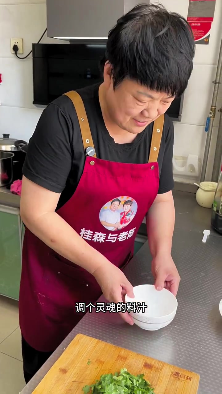 夏天不爱吃饭,就做个这种凉拌菜,清凉爽口又好吃