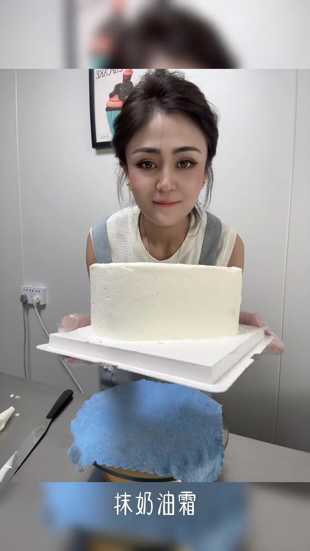 一起来做草莓篮子蛋糕