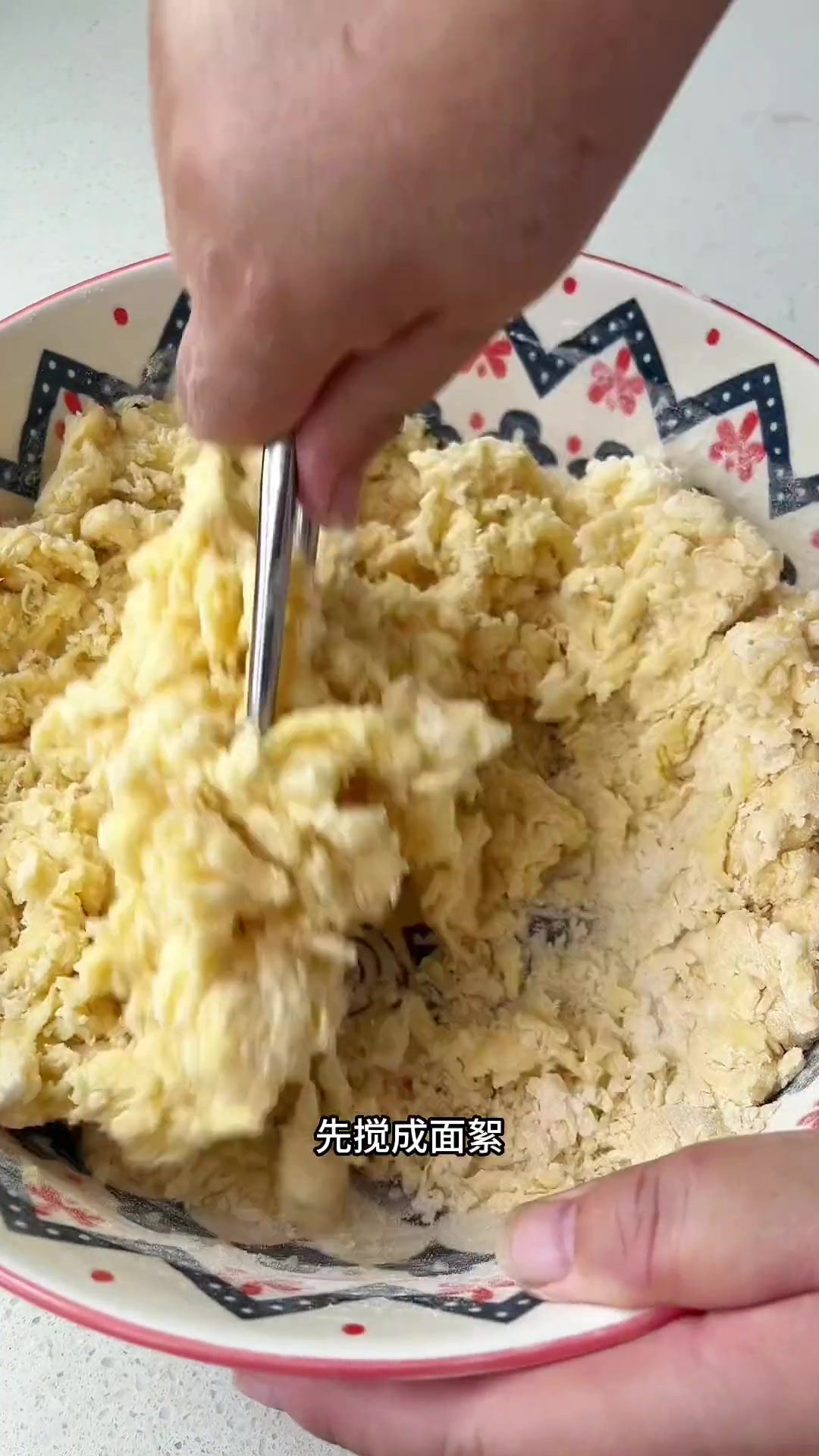 一到夏天食欲不振，就喜欢做鸡蛋火烧