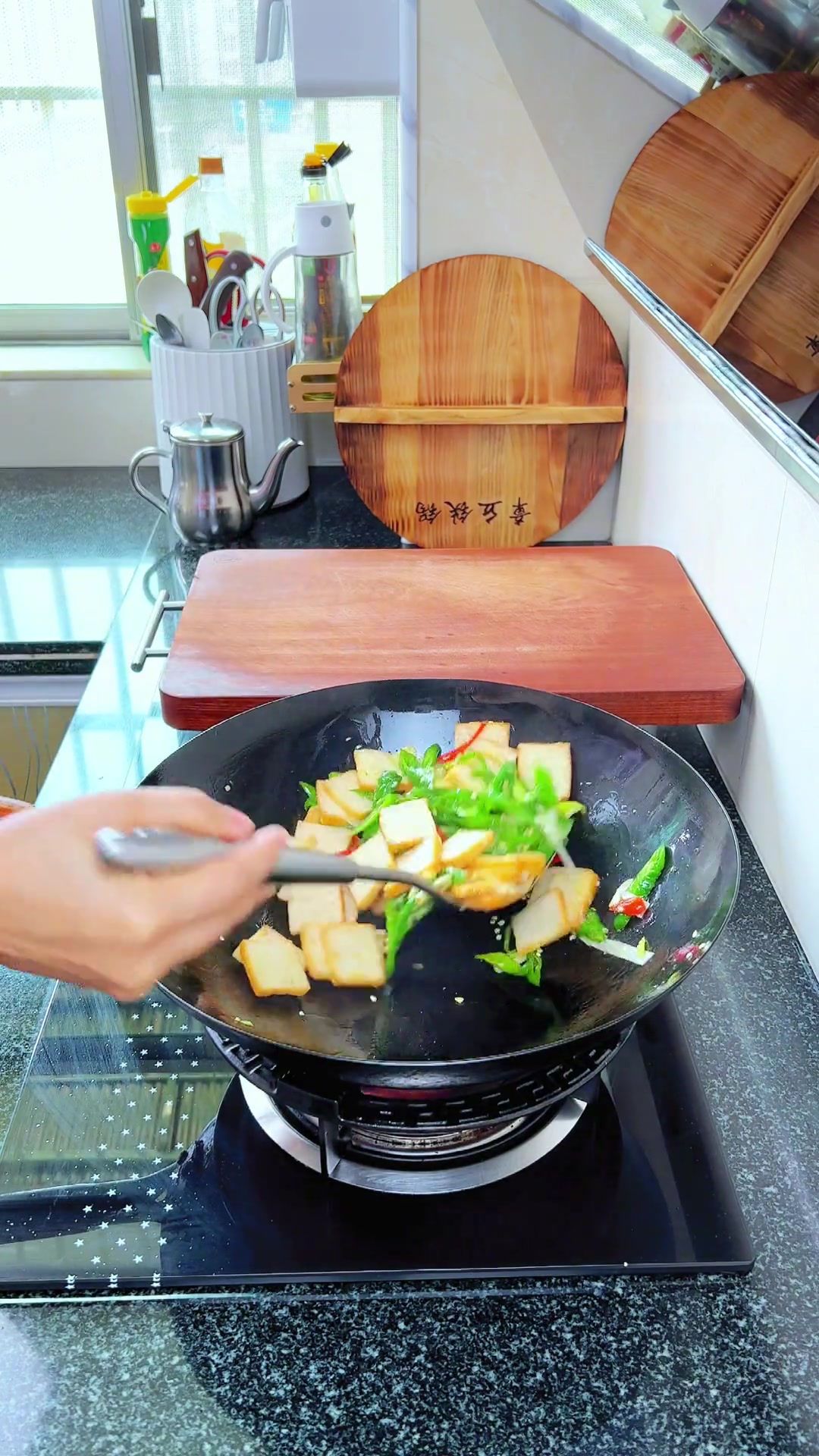 虾糕这样炒真的巨好吃又下饭