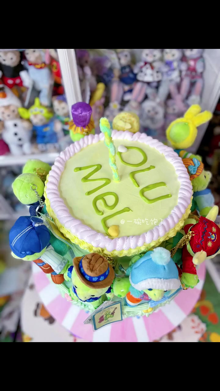 挑战用泡沫奶油胶做3层大蛋糕给，成品惊喜满满太好看了！