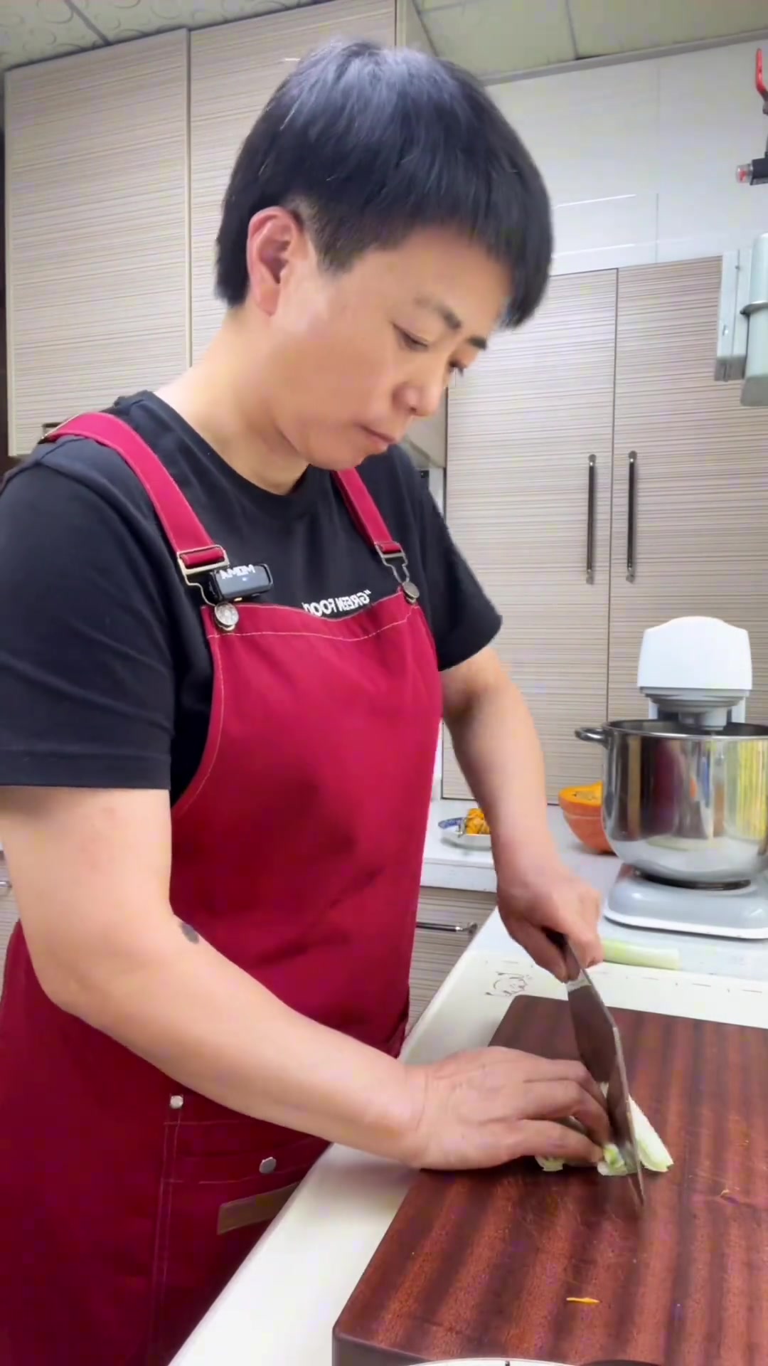 南瓜和鹰嘴豆粉搭配在一起就是黄金搭档，好喝又有营养