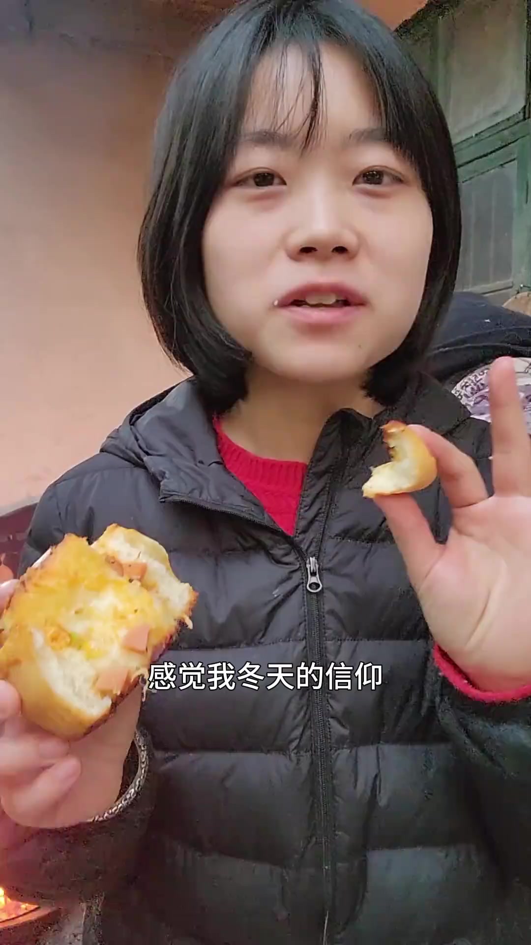 不用揉面,1个电饭煲就能做的肉松面包!热乎乎的就是冬天的幸福