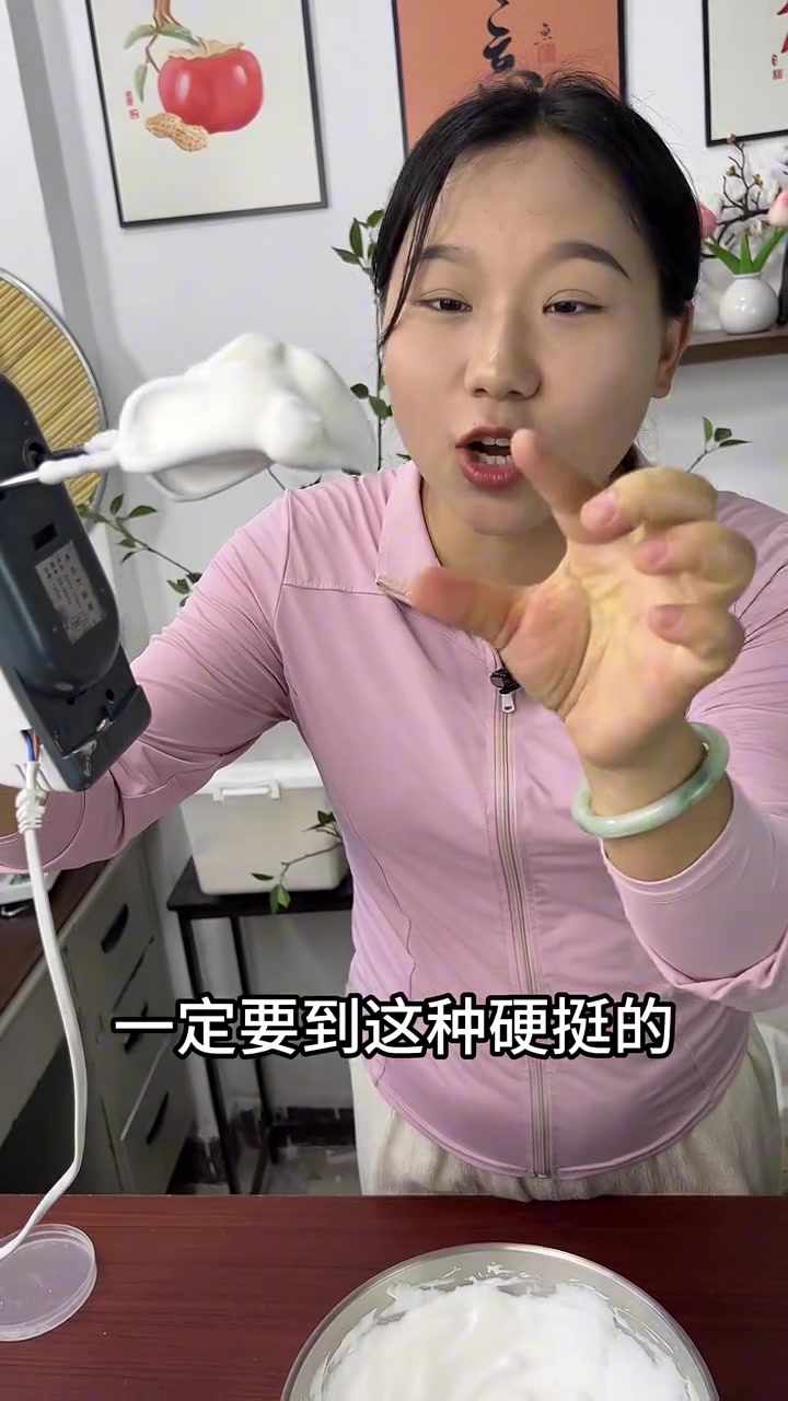 好吃不上火,0失败的蒸蛋糕(戚风 详细版)!上次做的蒸蛋糕很多姐妹说还是做不好,今天给大家