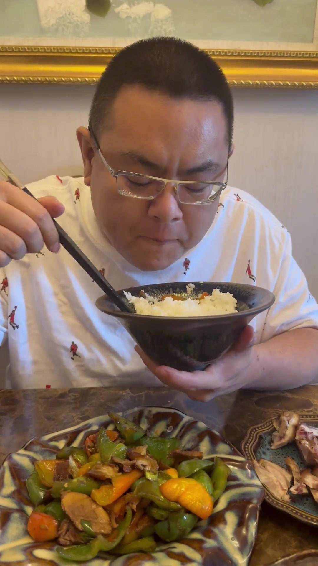 感谢来自天津的黑铁-鲨道送来的熏酱熟食！