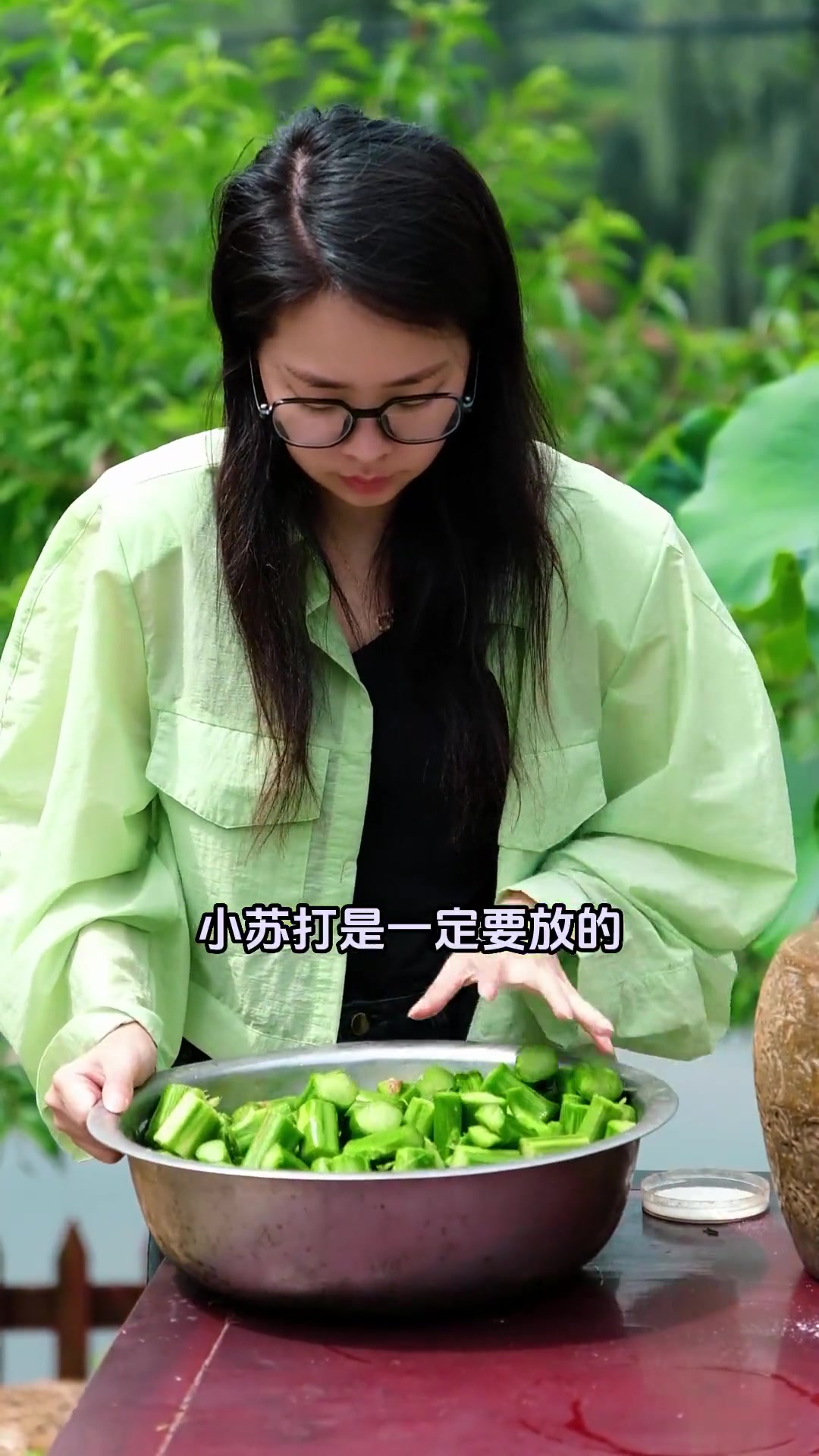 绍兴臭豆腐,用霉苋菜汁水浸泡,这个味。绝!
