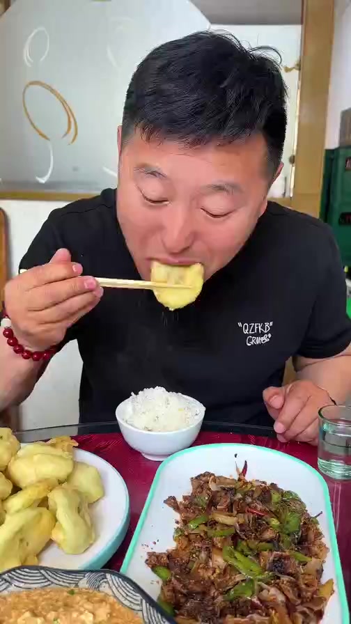 东北四线小城市吃顿早餐，得花多少钱