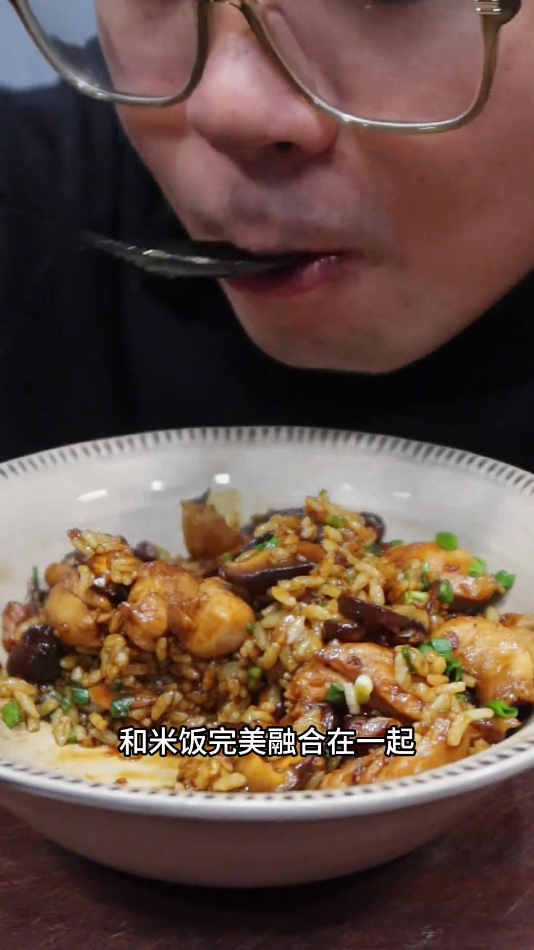 这样做的鸡肉盖饭又美味又健康