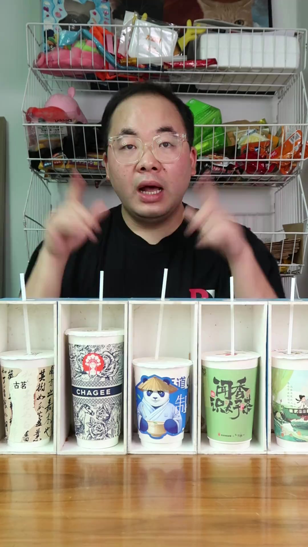 盲测最近爆火的鲜奶茶,看谁最好喝!