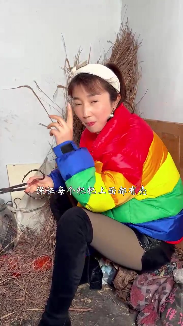 蒿子粑粑对于六安人来说，可能不只是一种食物，更是一种传承，是对回忆、对情怀、对爱的传承，你