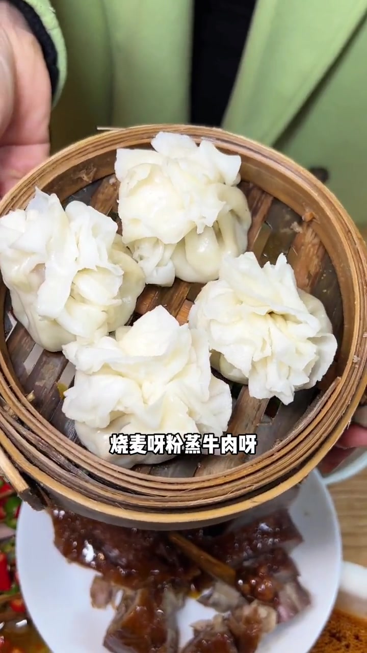 乐山超火叶婆婆波波鸡,成都开7家,味道绝了!