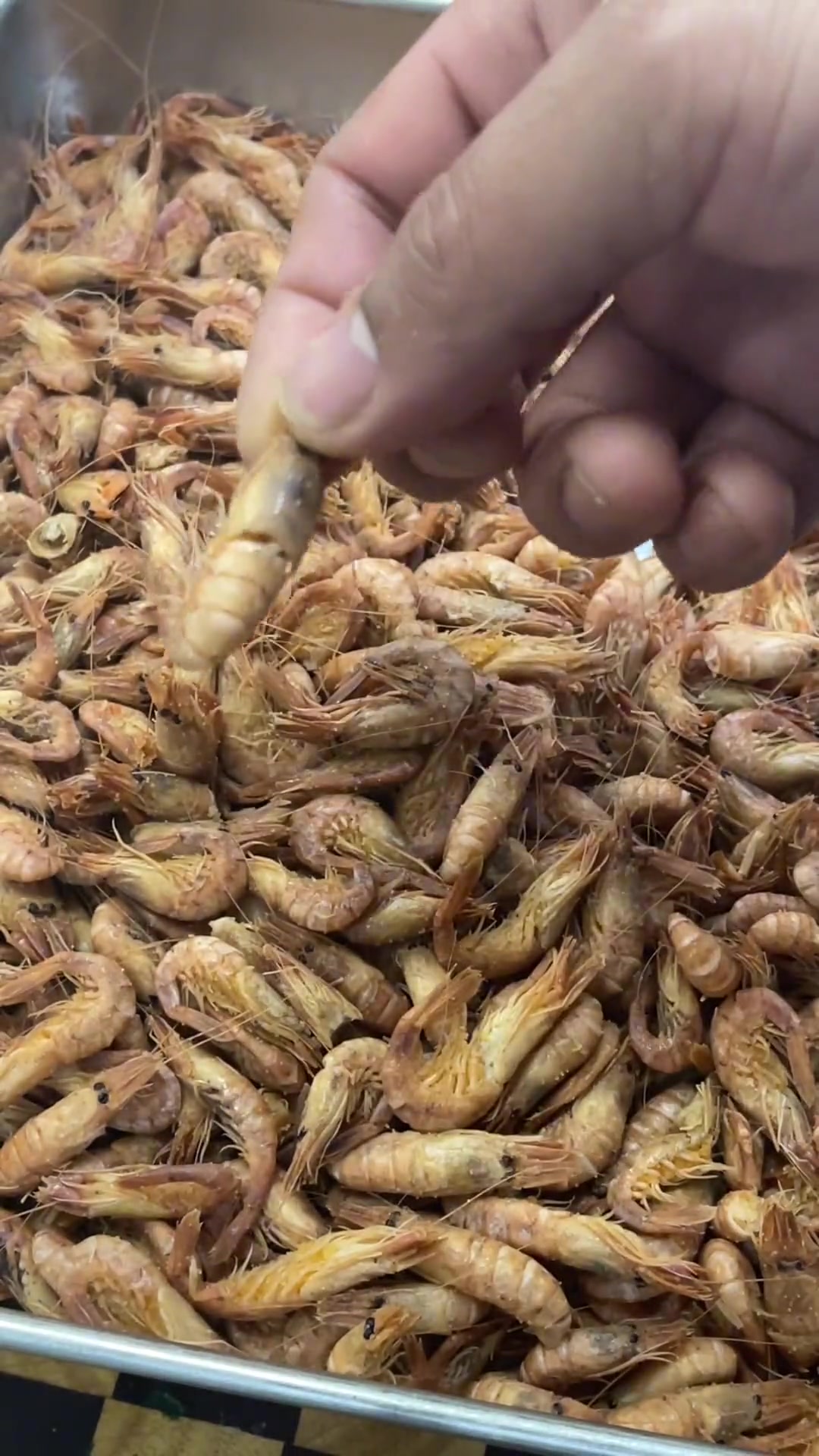 桃花虾做法?呛拌桃花虾