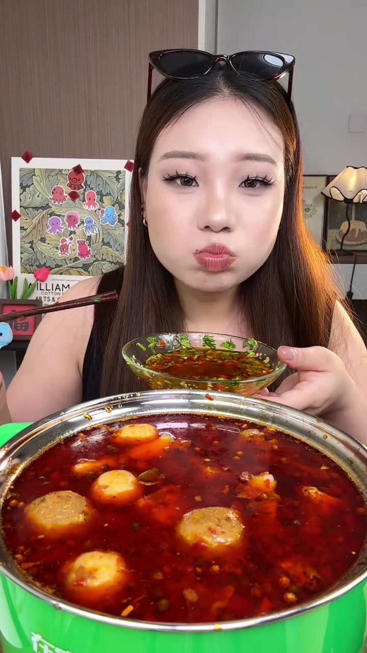 一百一十九元实现毛肚自由！锅圈食会火锅六人餐超赞