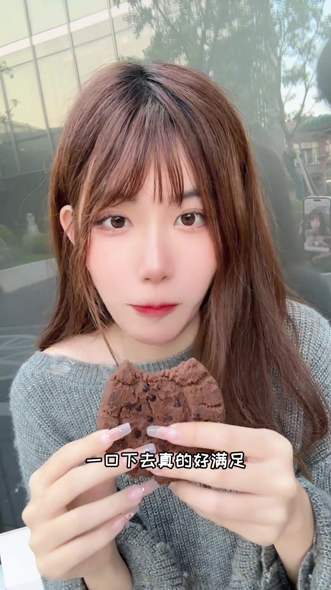 说啊！说你会给我买詹记的桃酥和芋泥爆浆蛋糕