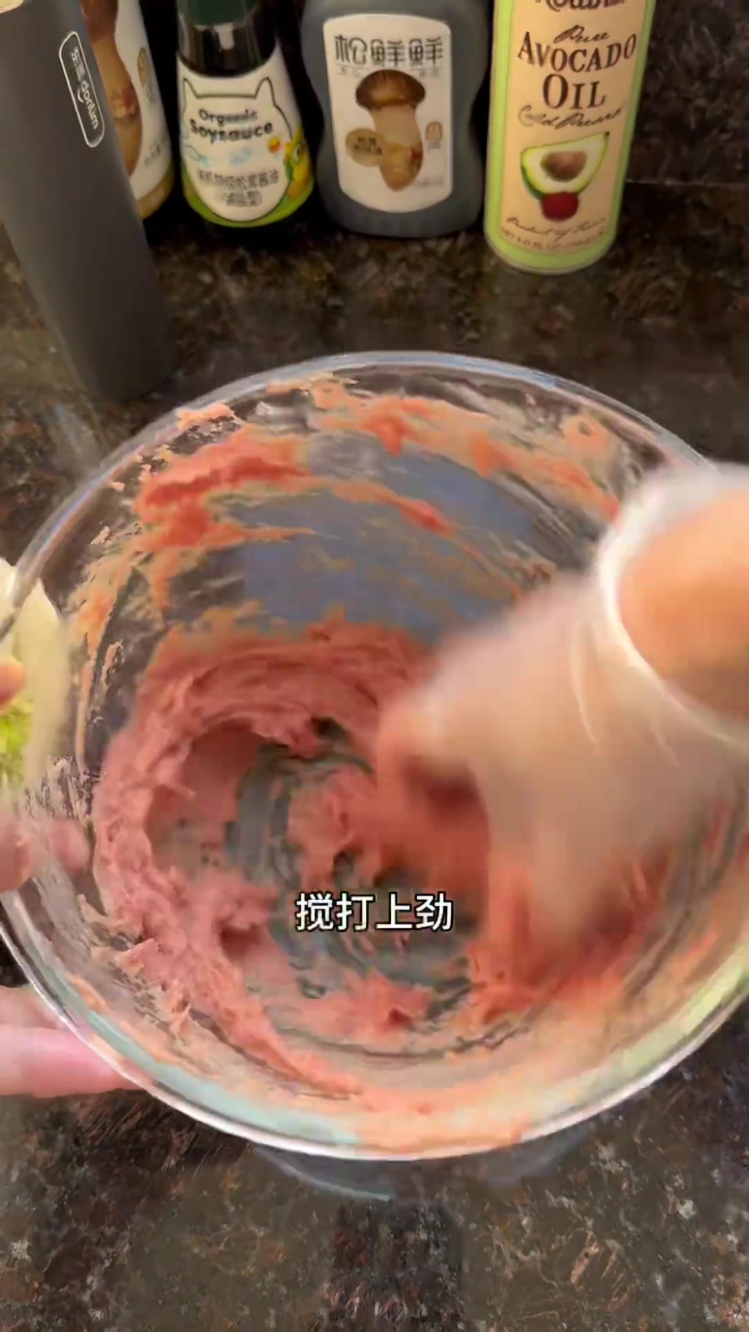 冬吃萝卜夏吃姜,今天就吃白萝卜肉丸子汤,汤鲜味美,丸子Q嫩好吃