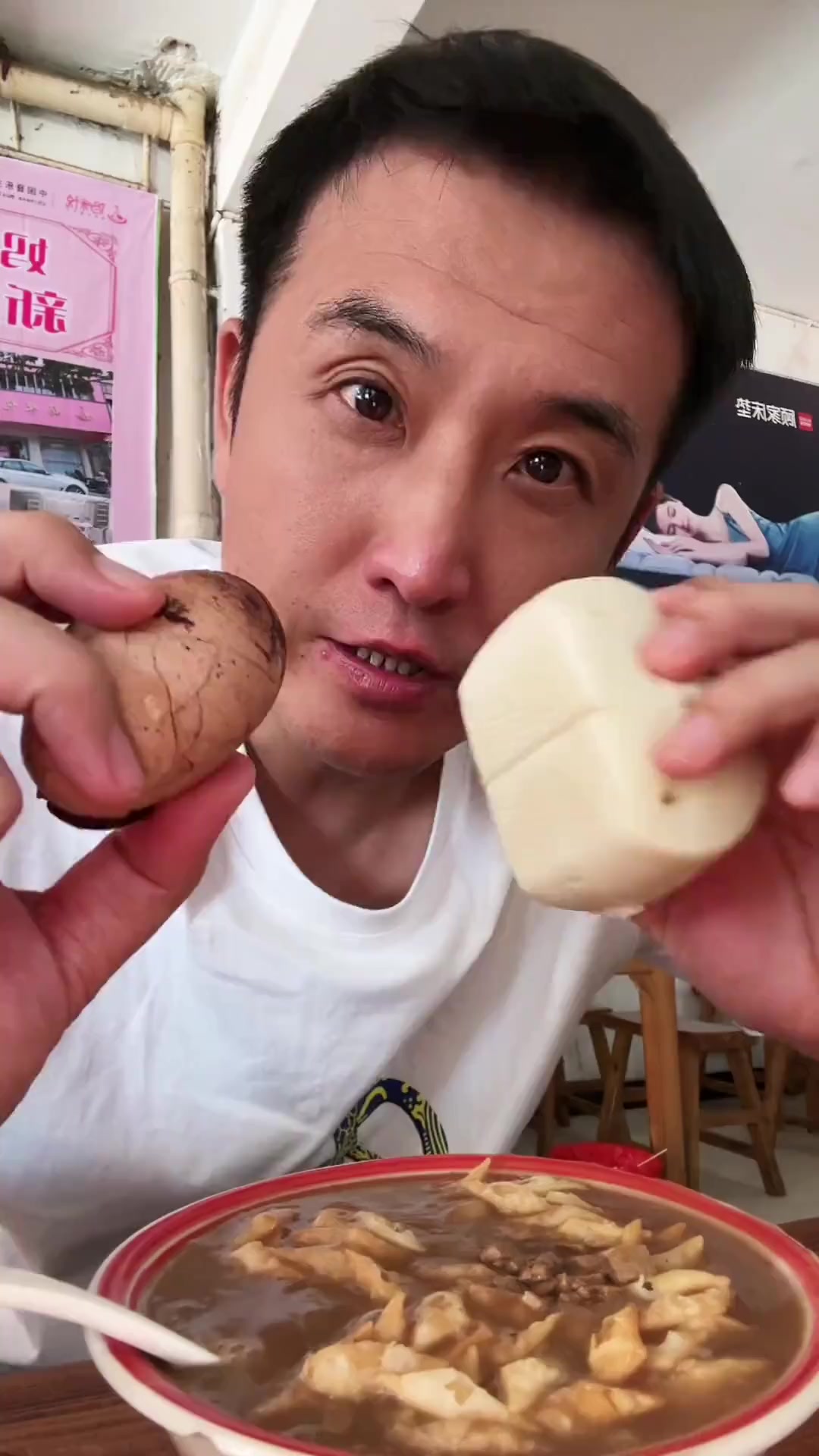 宁陵美食杠子馍配上哨子汤是真的香