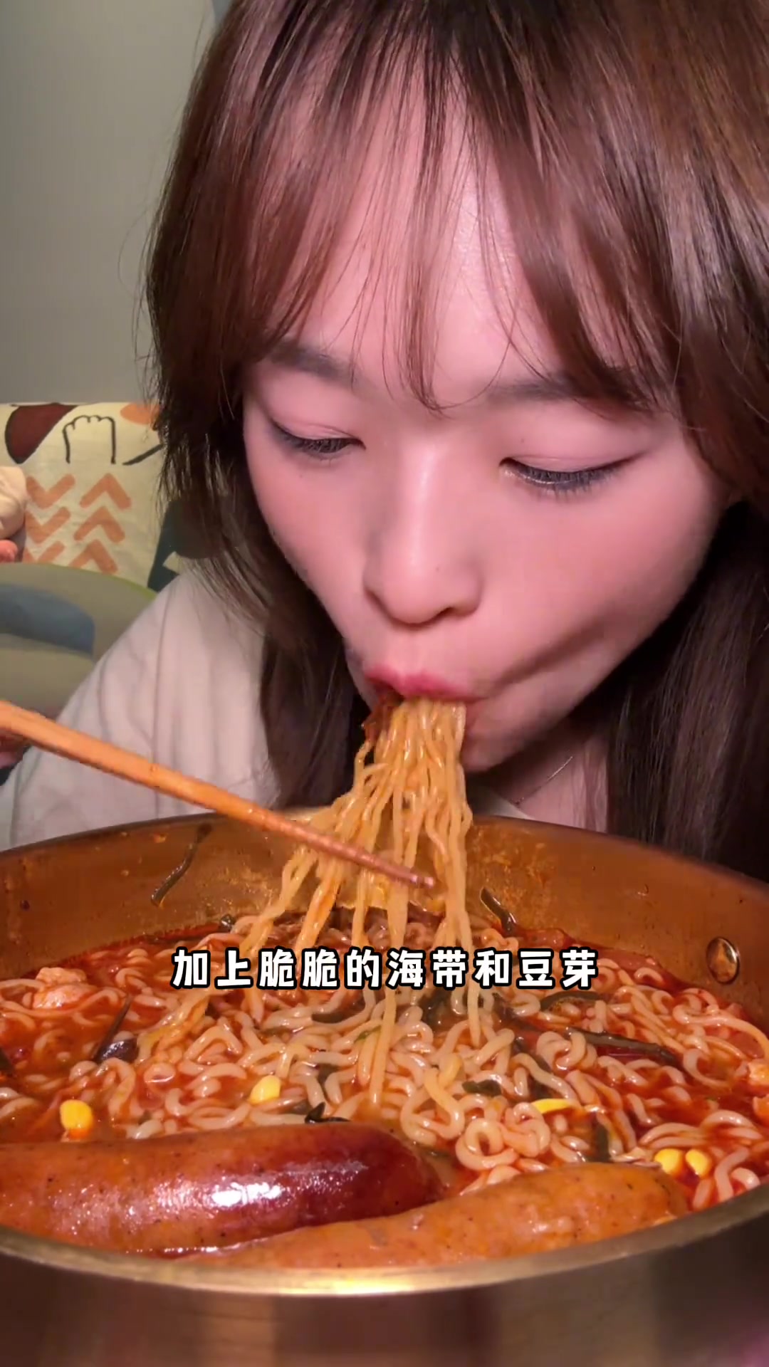 关于康师傅泡面的再就业吃法！深夜豪华宵夜碳水