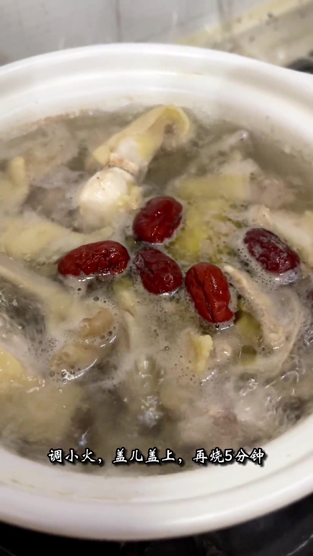 原味清水鸡，都说清远鸡好吃，今天就原汁原味