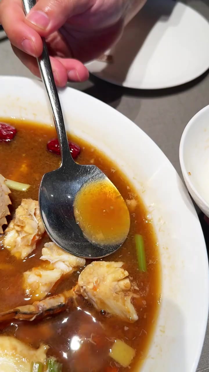 温州菜在上海真的是被低估的美食,算是浙菜里面独立的存在,食材新鲜、调味清爽,可以贵,可以便