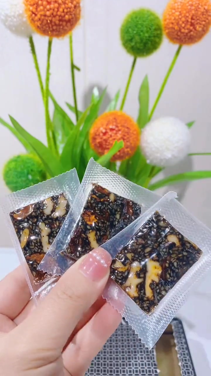 阿胶糕是熬夜人群好朋友，女性常吃对身体好