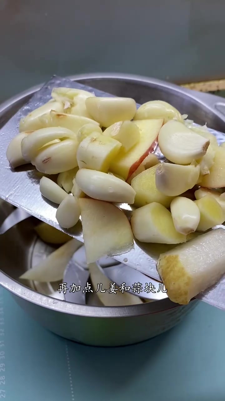 韩式泡菜超正！一袋酱腌四五斤菜，简单好吃