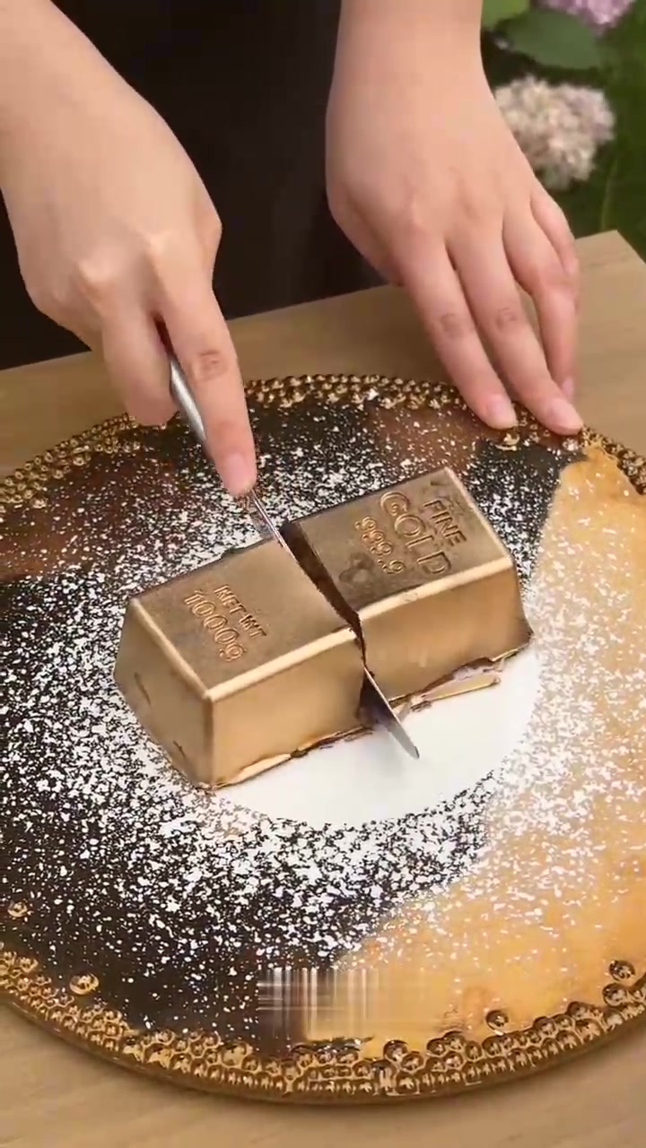 吃蛋糕吃出金子了怎么A啊!在线等