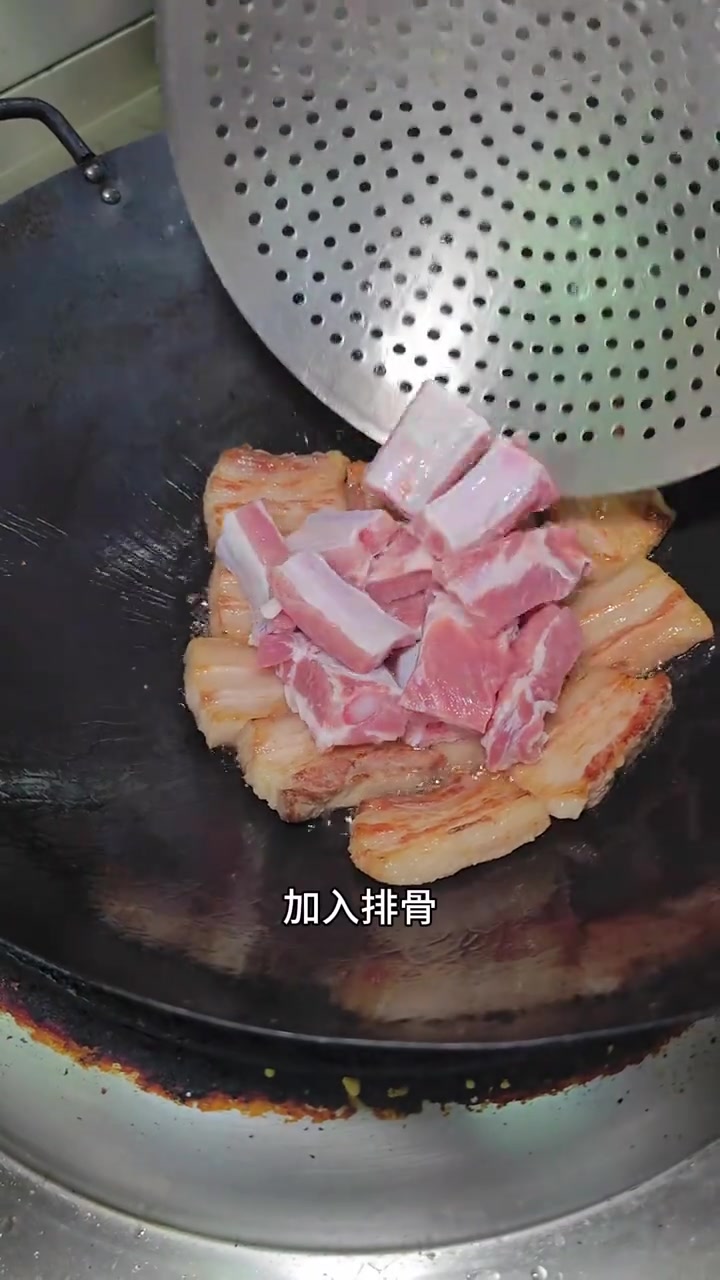 家常版排骨红烧肉