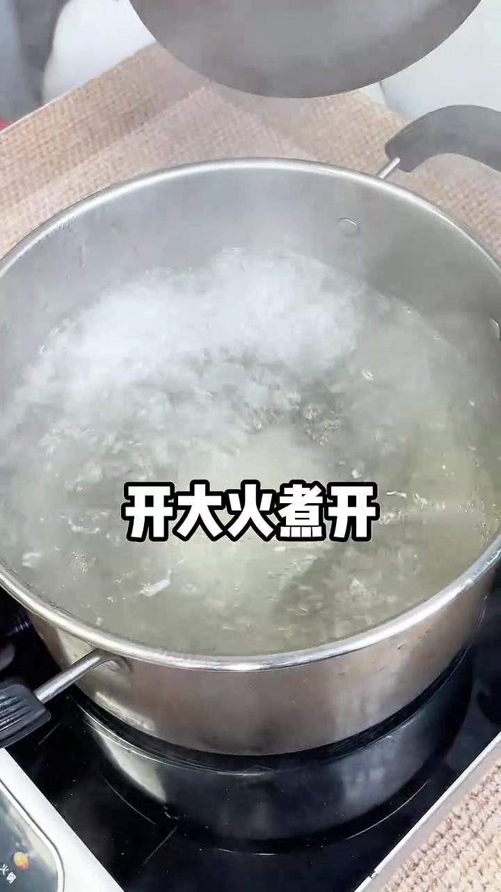 大桶糖水之奶茶大满贯！诚意满满的一杯，2块成本卖15块！今天毫无保留分享给你，还不赶紧收藏