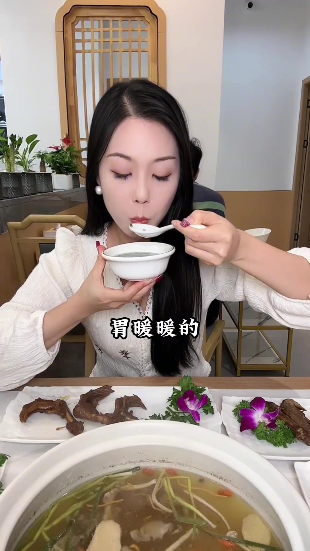 南宁终于也有贵州花溪清汤鹅了，入冬来一桌全鹅宴，太舒服啦