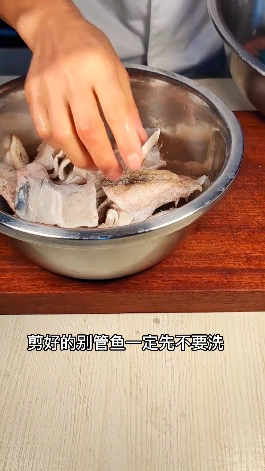 海兔长大了是笔管鱼吗？谁能告诉我