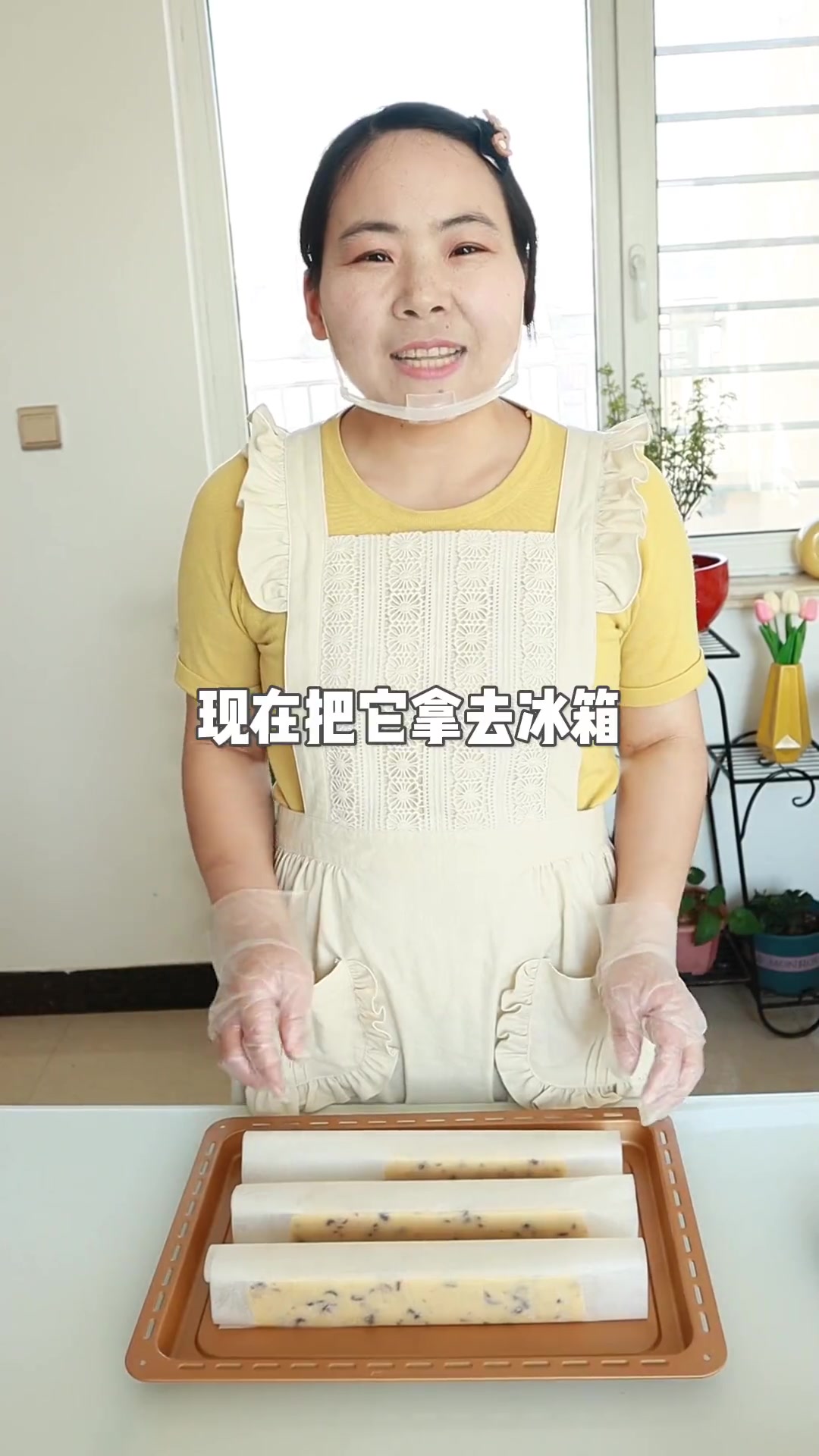 今天做了蔓越莓曲奇饼干，入口很酥不甜不腻，操作简单吃起来特别香！