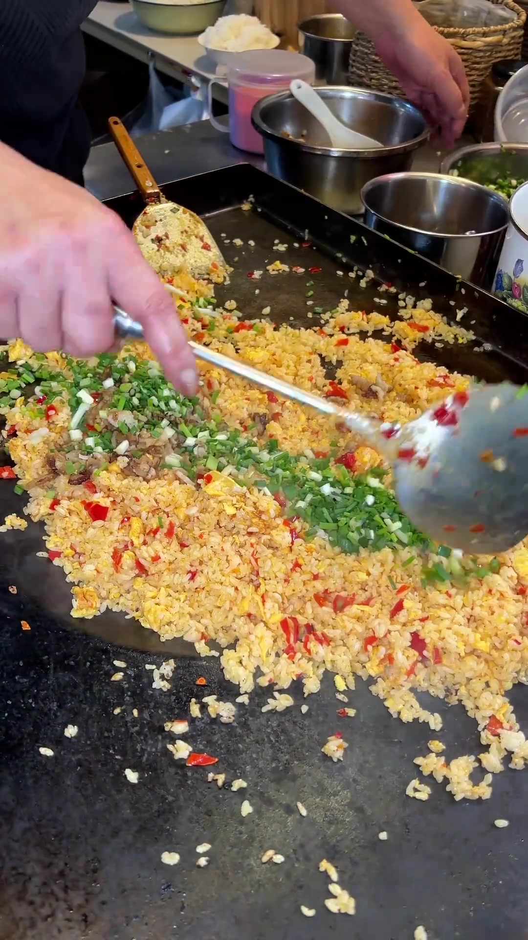 当你回到贵州,第一碗饭一定要吃糟辣蛋炒饭,巨香(广告)