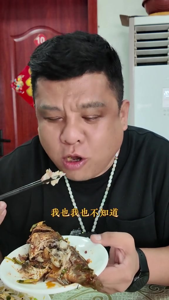 粉丝村里羊庄的羊肉汤，辣椒酱棒味道不错！
