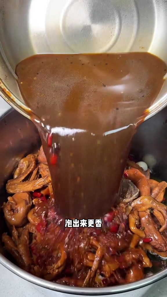 儿媳妇点菜婆婆做饭,做十斤卤鸭货等美食,大外甥还做杨枝甘露