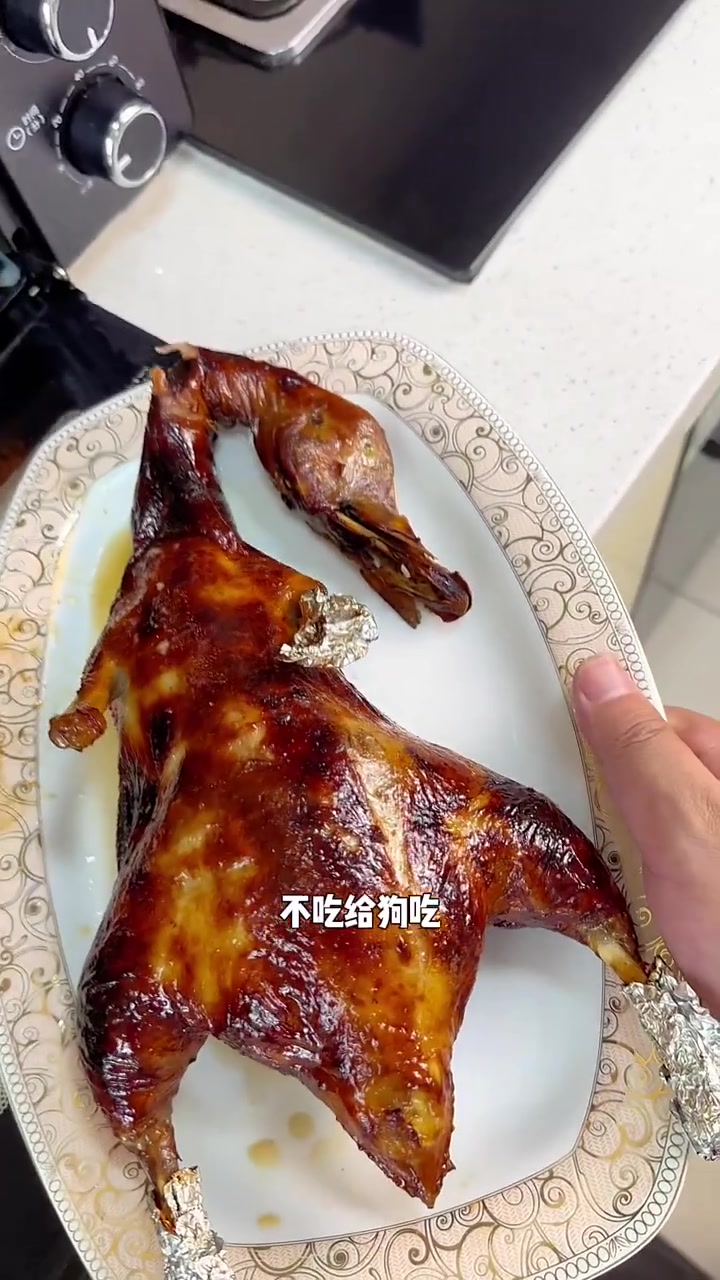 谁家好人在家做北京烤鸭啊！