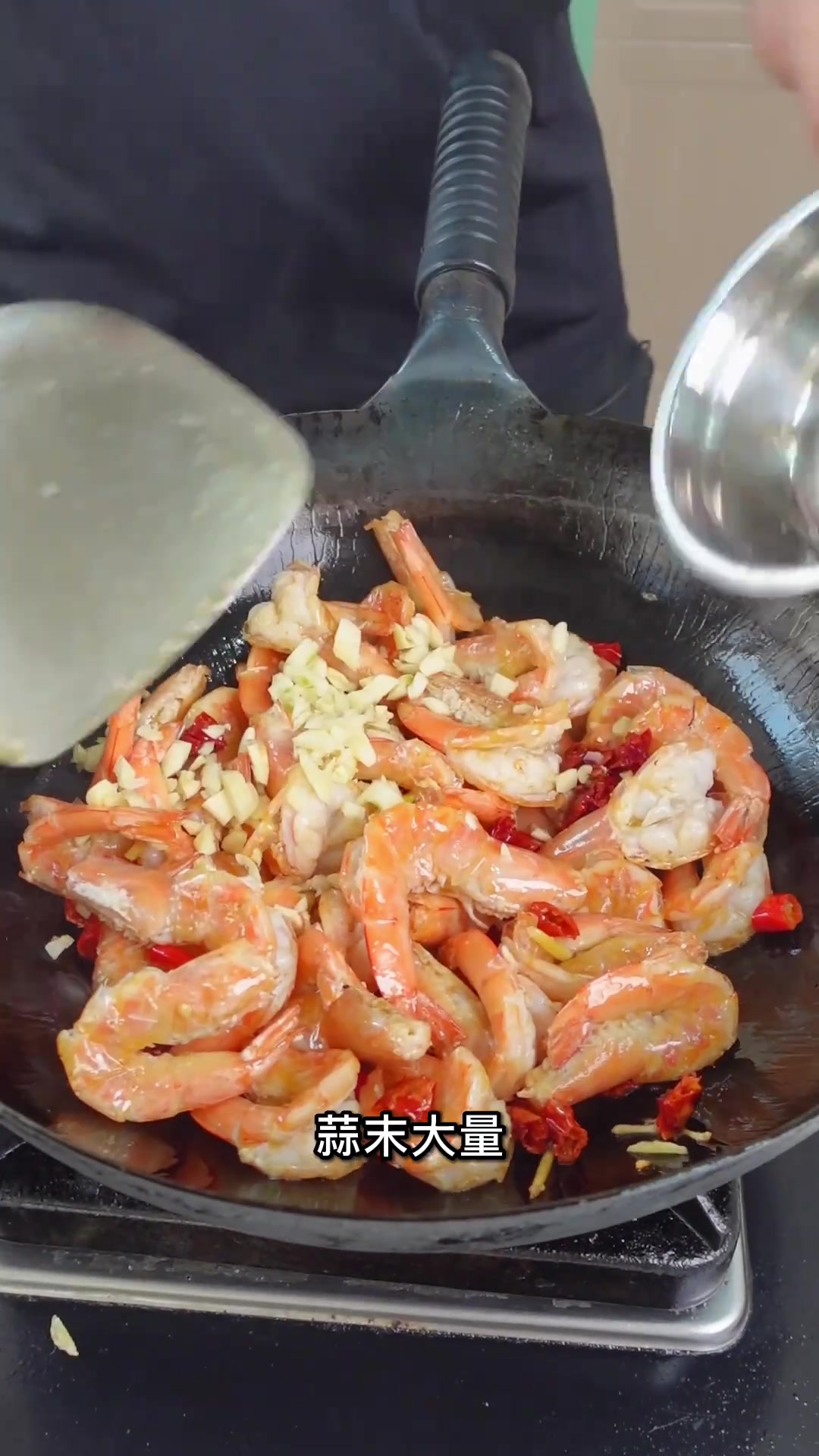 香辣虾家庭版家常简单又好吃每次做这个家里人都喜欢吃香辣解馋