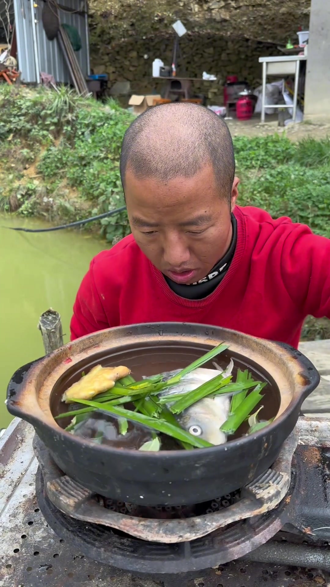 青水煮华鱼教程,放这些调料,出锅香迷糊啦!