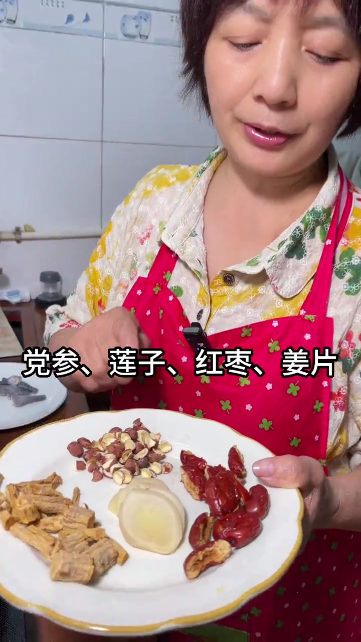 详细分享一个胡椒猪肚鸡汤,简单又美味,你们学会了吗