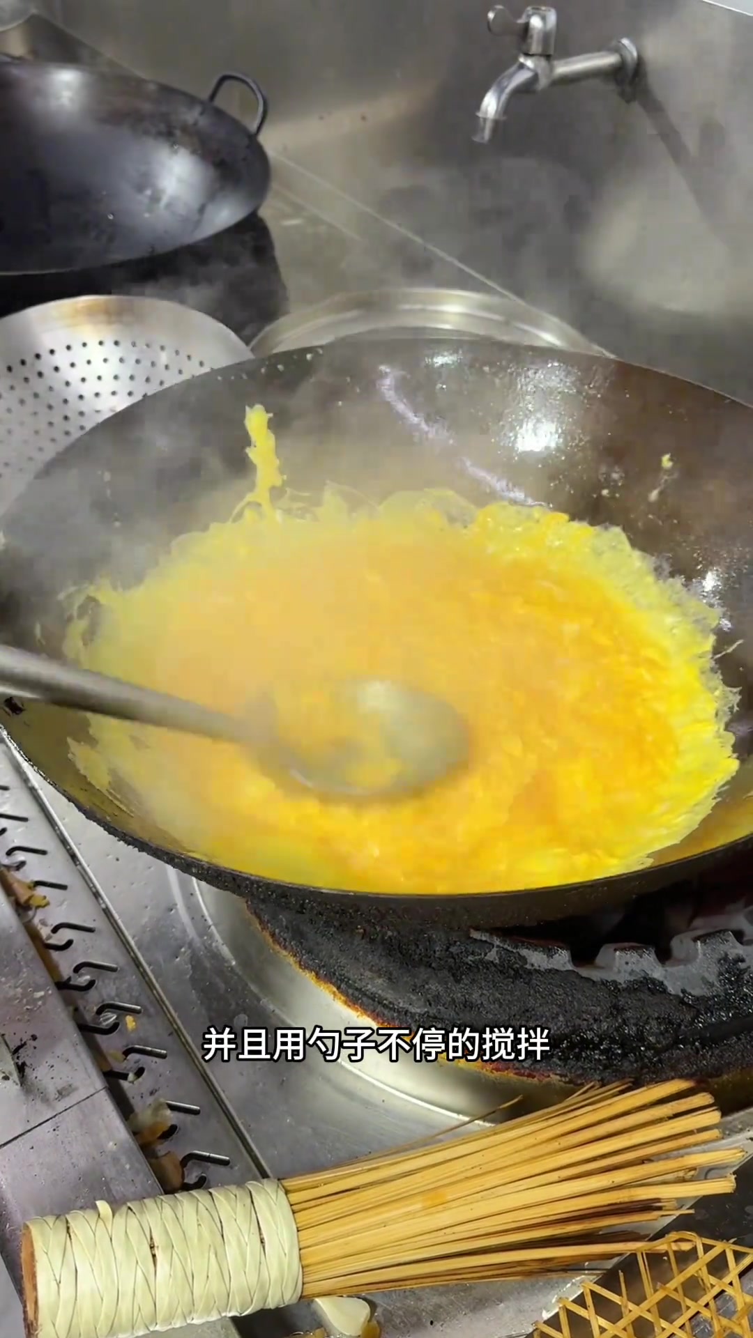 全家福鸡蛋糕做法大揭秘,简单易学超实用!