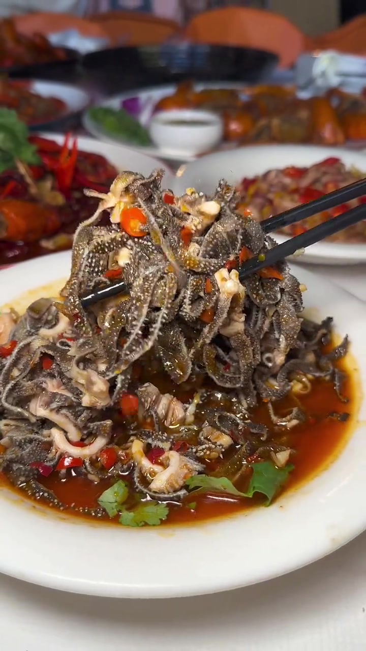 长沙网红龙虾宵夜场，年轻人夏日欢乐打卡好去处