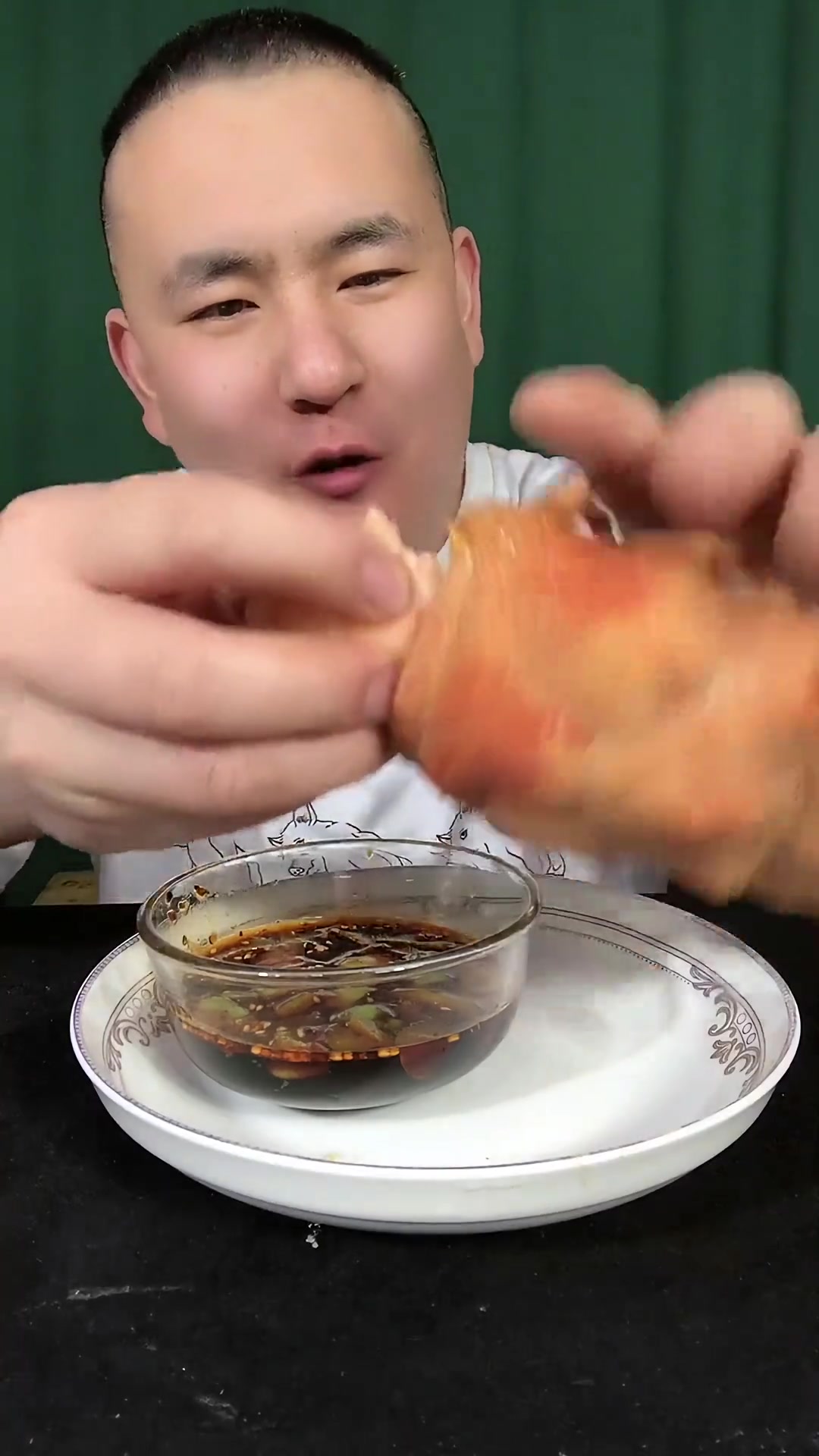 犀牛虾超肥!一掰一包水,肉多能做包粥,速来!
