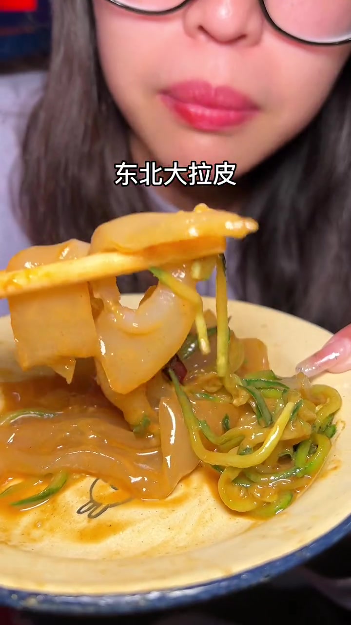 智者不入爱河铁锅只炖大鹅!宝龙新开的东北铁锅炖真的嘎嘎香