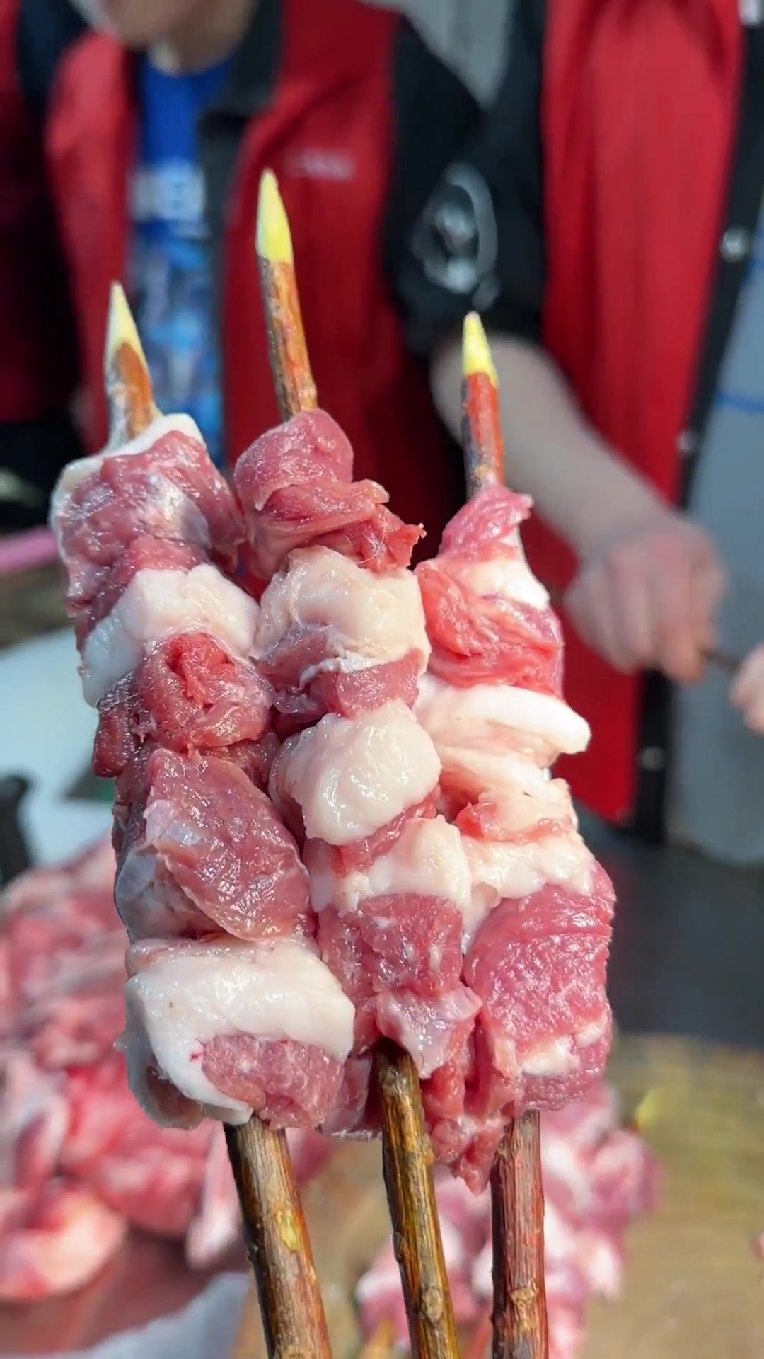 洋味红肘羊肉做法!高粱前腿肉穿串,小料配方超香!